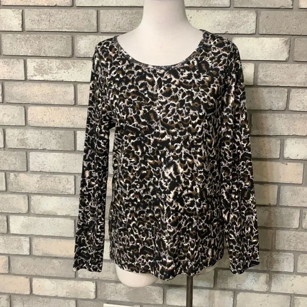 3for$20 long sleeve shirt medium